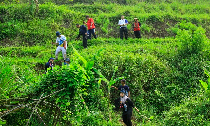 Gathering+Trekking-Padi-Resort-Pancawati