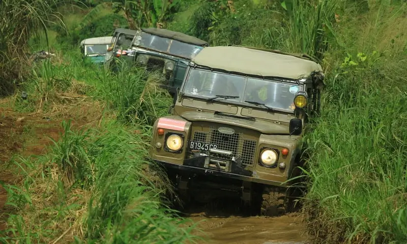 Gathering Perusahaan Plus Offroad di Bogor