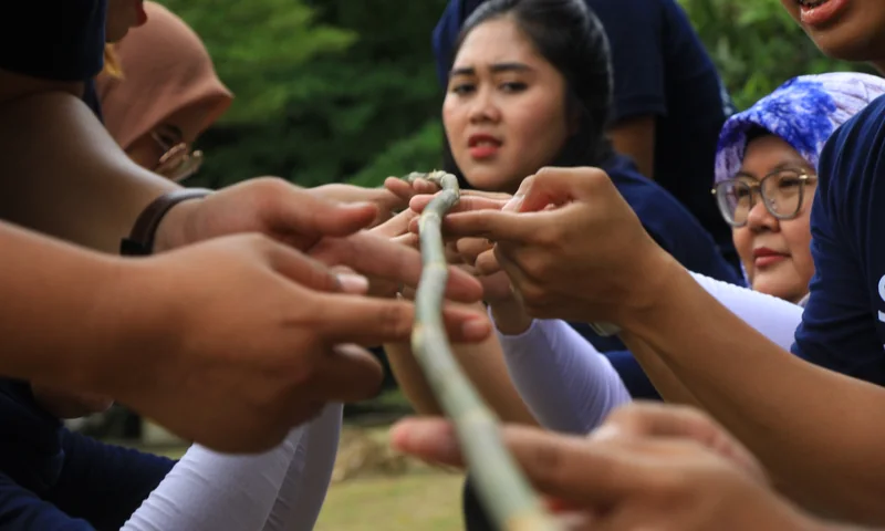 Team Building di Bogor untuk Perusahaan: Cara Memilih Program, Lokasi, dan Paket yang Tepat
